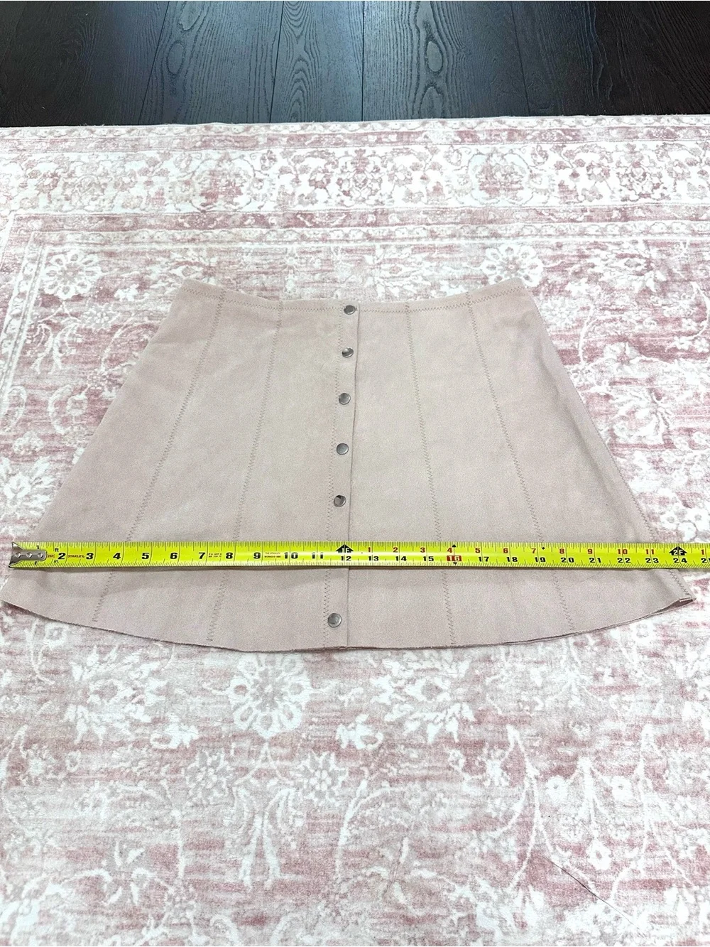 Blush 🪷 Suede Buttoned Mini Skirt - Picture 8 of 8